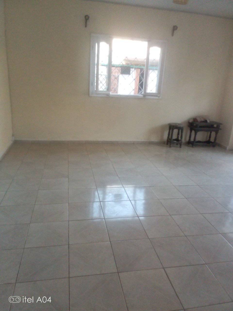 Location · Maison · Analamahitsy, Antananarivo - photo 2