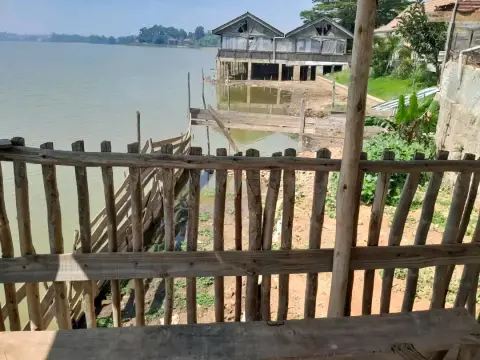 vente terrain Mandrosoa — 1 500 000 000 Ar | Fonenako