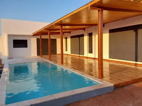 vente maison 3 ch. Amborovy — 990 000 000 Ar | Fonenako
