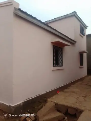 Maison 3 ch. à louer — Mandroseza — 600 000 Ar | Fonenako