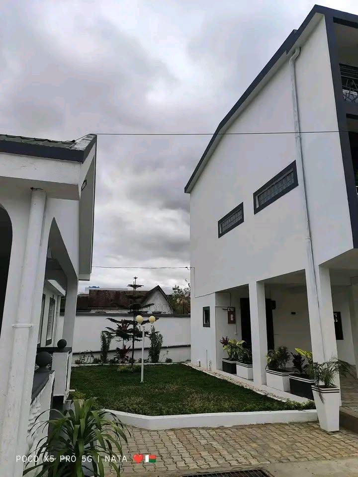 Villa neuve à l'étage 3 chambres — Avarabohitra Itaosy, Antananarivo - photo 3