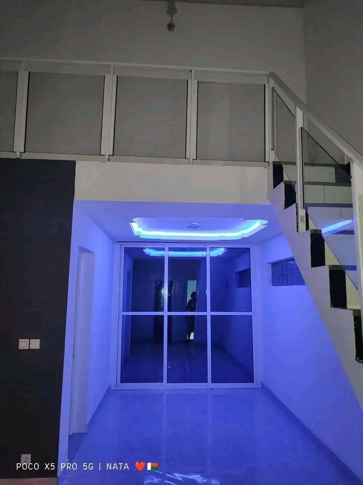 Villa neuve à l'étage 3 chambres — Avarabohitra Itaosy, Antananarivo - photo 8