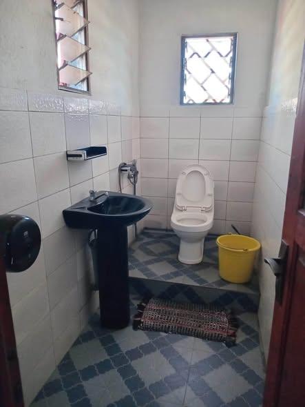 Maison 2 ch. à louer — Toamasina - photo 4