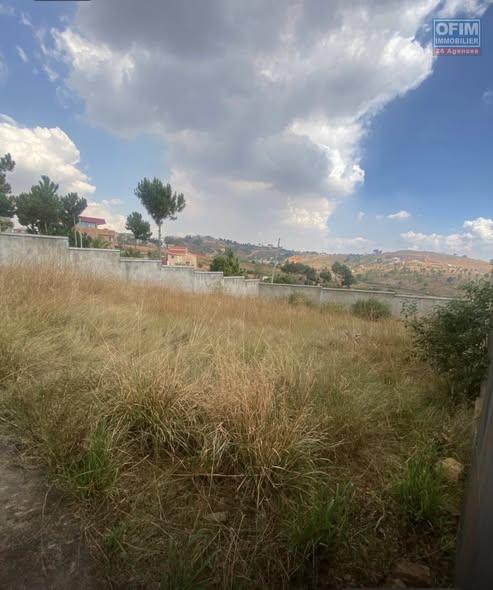 Terrain 8 ch. 492 m² à vendre — Ambohibao - photo 4