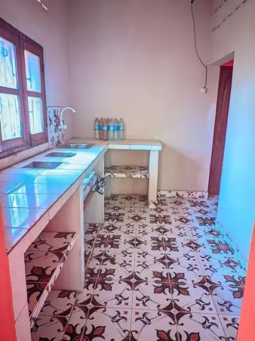 Trano Ahofa 4 ch. à louer — Mahajanga