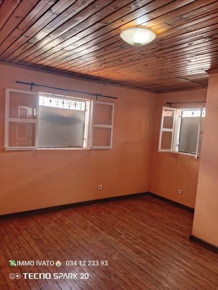 Maison 1 ch. à louer — Ambatolampy - photo 3