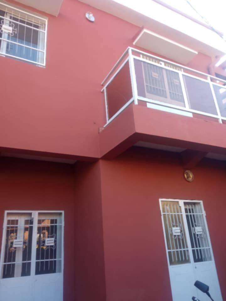 Maison entière F5 à étage, 4 chambres — Ambatobe, Antananarivo - photo 1