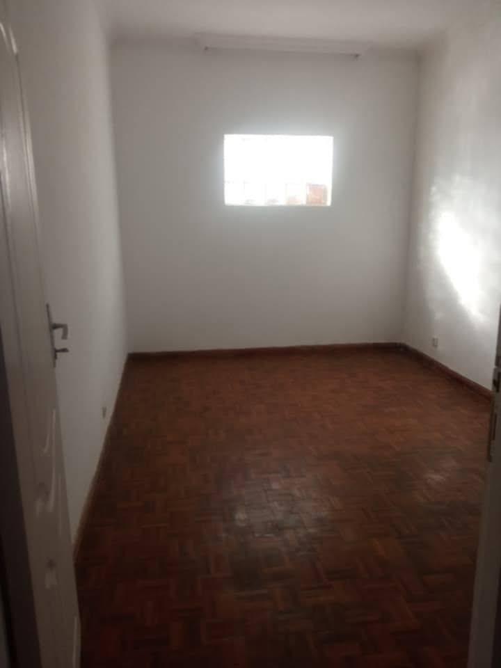 Maison entière F5 à étage, 4 chambres — Ambatobe, Antananarivo - photo 5