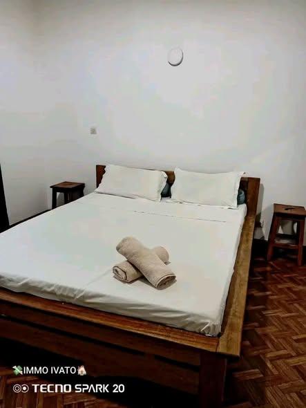 Appartement 1 ch. à louer — Ambohibao - photo 4