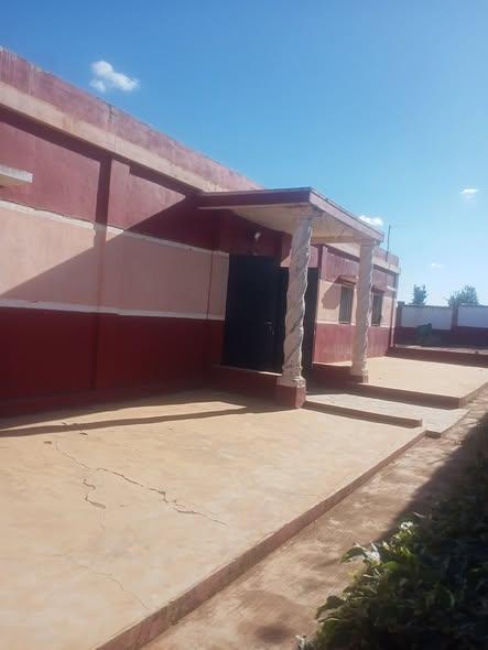 Maison 4 ch. à vendre — Ampangabe, Ambohitrimanjaka - photo 1