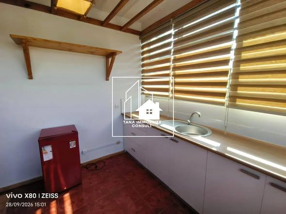 Appartement 1 ch. à louer — Talatamaty - photo 3