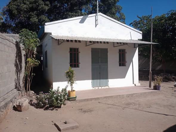 Maison 4 ch. à vendre — Mahajanga - photo 1
