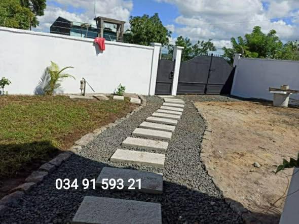 Maison 3 ch. à louer — Toamasina - photo 2