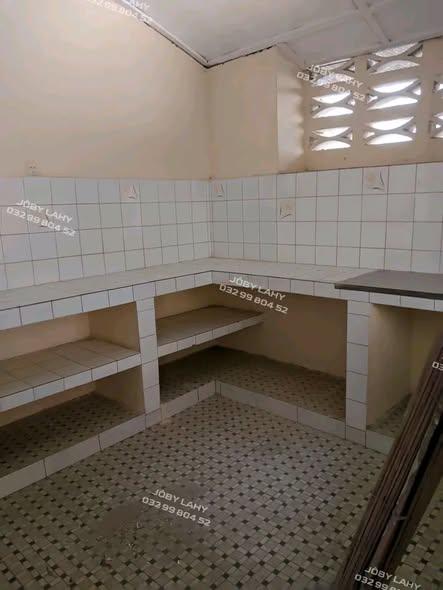 Maison 3 ch. à louer — Mahajanga - photo 2