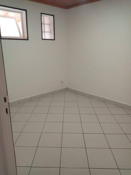 Appartement 2 ch. à vendre — 67 ha - photo 3