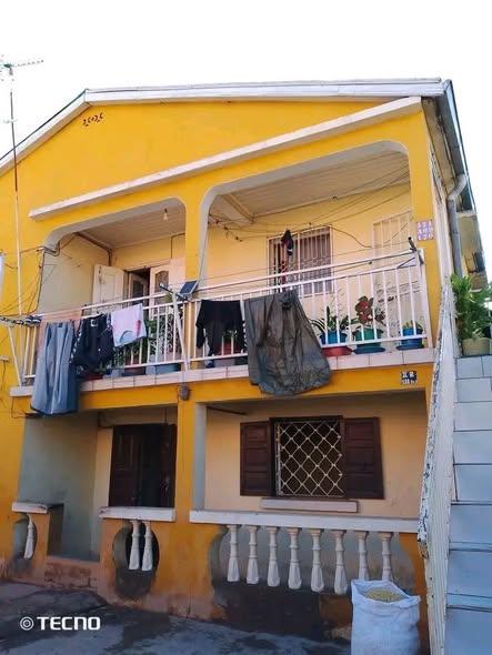 Maison 1 ch. à louer — Manjakaray - photo 1