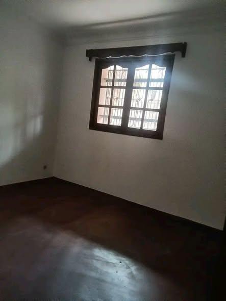 Maison 2 ch. à louer — Ambohitrarahaba - photo 4