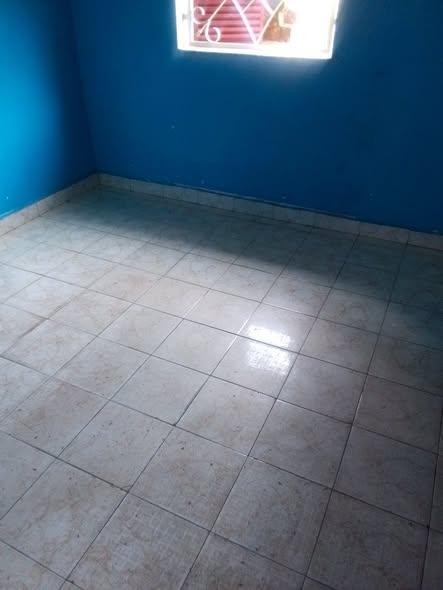 Maison 2 ch. à louer — Ambohipo - photo 4