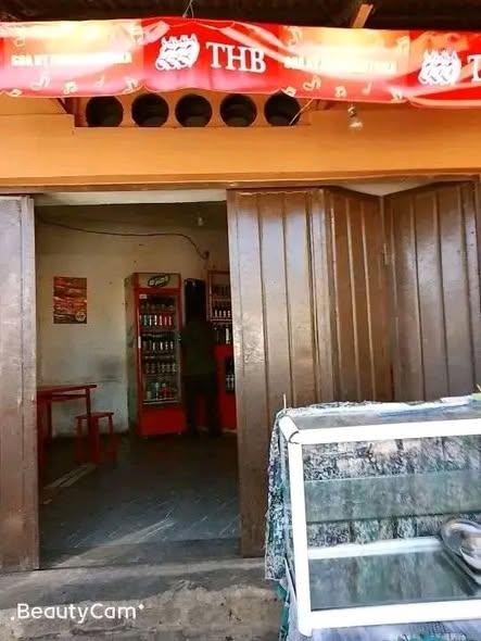 Local commercial à louer — Anosibe - photo 1