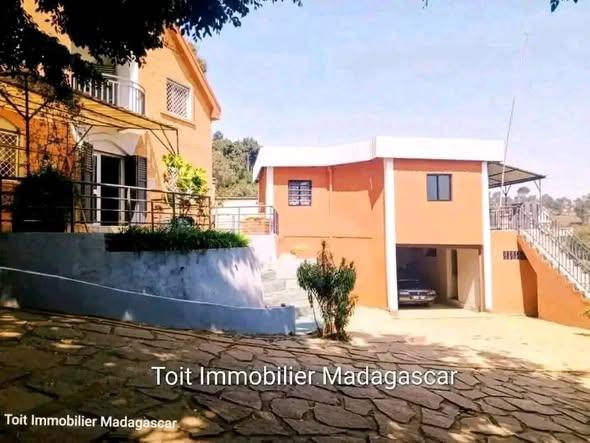 Appartement 1 ch. à vendre — Ambohidratrimo - photo 2