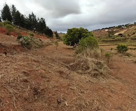 Terrain 3 500 m² à vendre… — 367 500 000 Ar | Fonenako