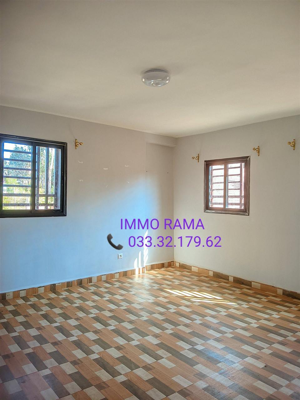 Trano ahofa neuf 2 chambres — Andoharanofotsy, Antananarivo - photo 4