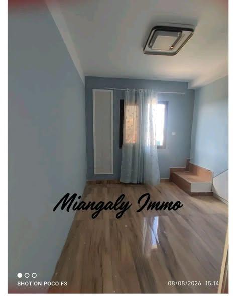 Appartement 3 ch. à louer — Ambohibao - photo 5