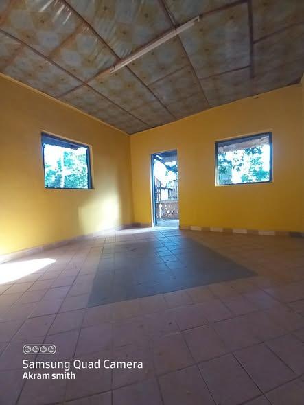 Maison 1 ch. à louer — Mahajanga - photo 1