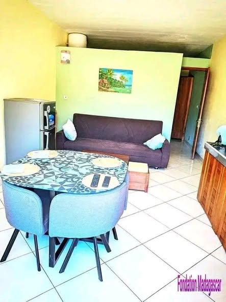 Appartement à louer — Toamasina - photo 2