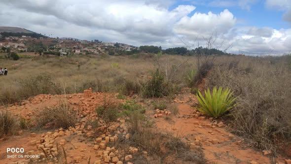 Terrain 300 m² à vendre — Ambatobe - photo 1