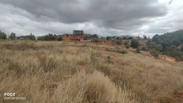 Terrain 300 m² à vendre — Ambatobe - photo 2