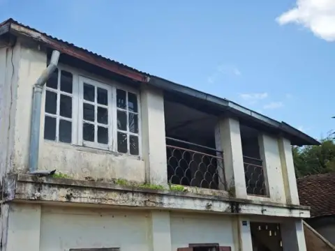 Maison à louer — Ambohimangakely — 180 000 Ar | Fonenako