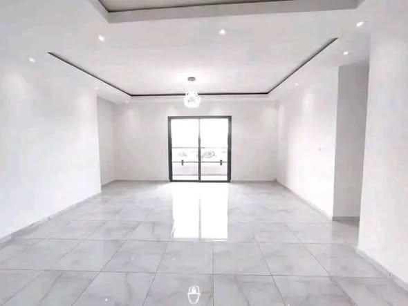 Appartement 120 m² à vendre — Mandrosoa - photo 4