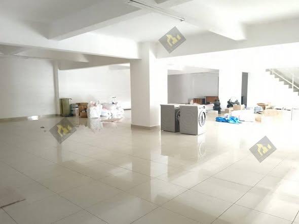 Entrepôt 480 m² à louer — Ambolokandrina - photo 2