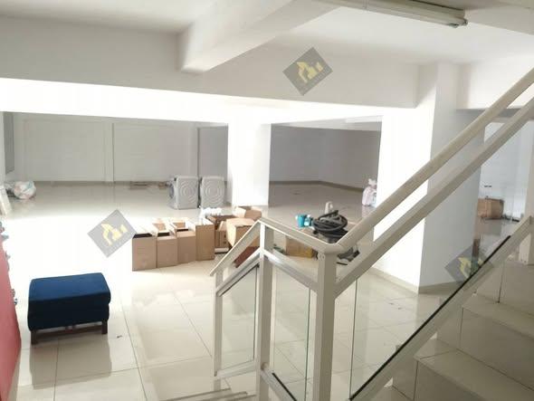 Entrepôt 480 m² à louer — Ambolokandrina - photo 3