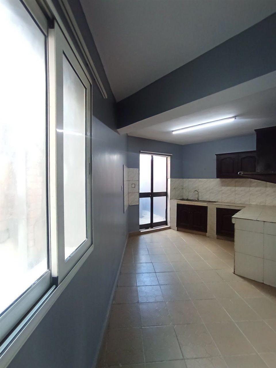 Appartement 3 chambres au 1er étage — Tsaralalana, Antananarivo - photo 7