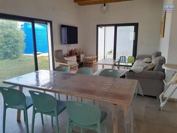 Maison 2 ch. 100 m² à vendre — Ampitatafika - photo 4