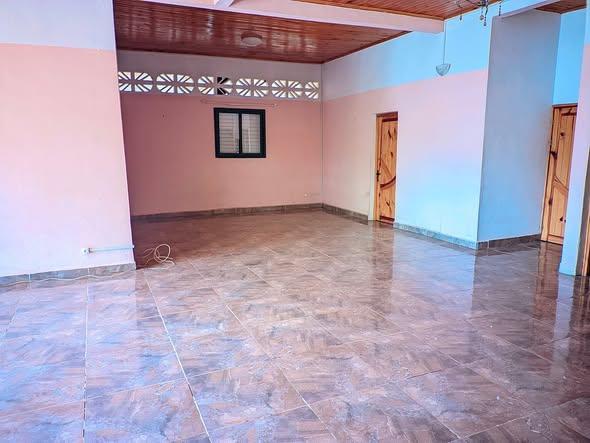 Maison 2 ch. à louer — Mahajanga - photo 3