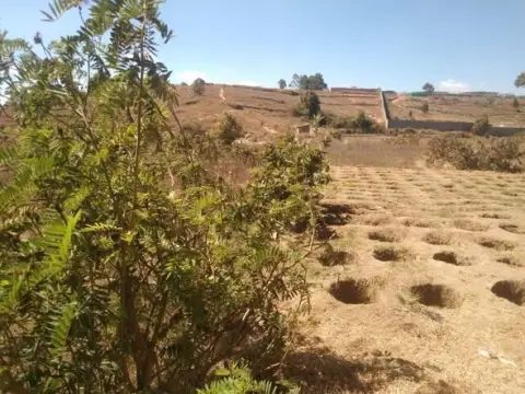 Terrain 300 m² à vendre — Anosiala — 6 600 000 Ar | Fonenako