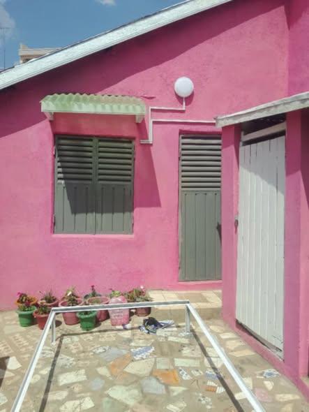 Maison à louer — Amboditsiry - photo 1