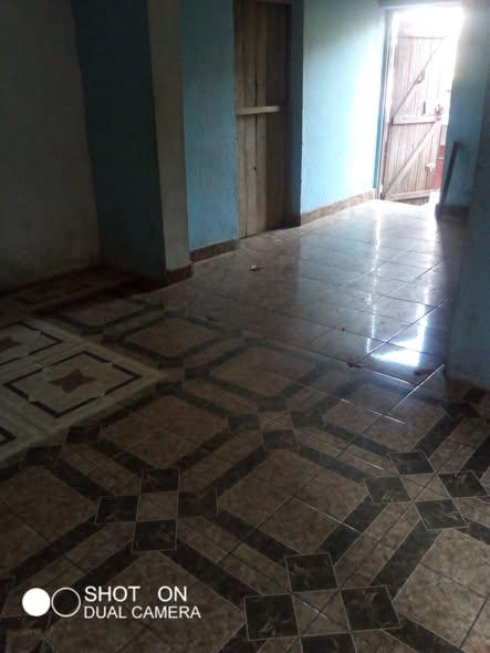 Maison 2 ch. à louer — Ambany - photo 1