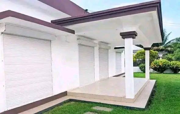 Maison 3 ch. à louer — Toamasina - photo 1