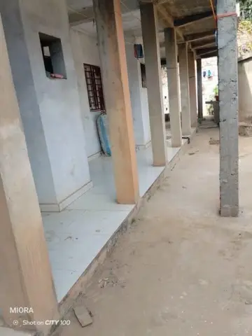 Trano Ahofa 1 ch. à louer… — 300 000 Ar | Fonenako