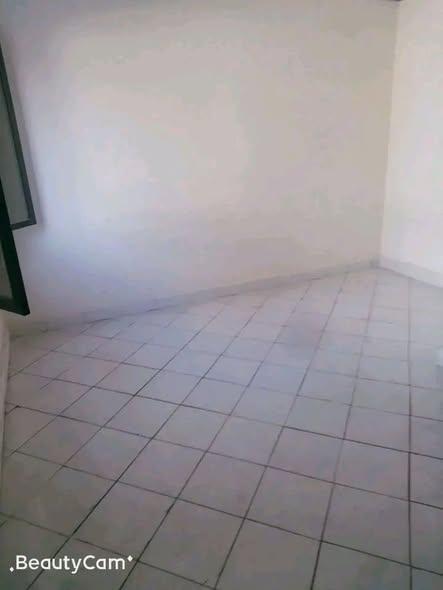 Maison 2 ch. à louer — Ambany - photo 2