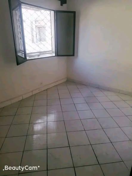 Maison 2 ch. à louer — Ambany - photo 3