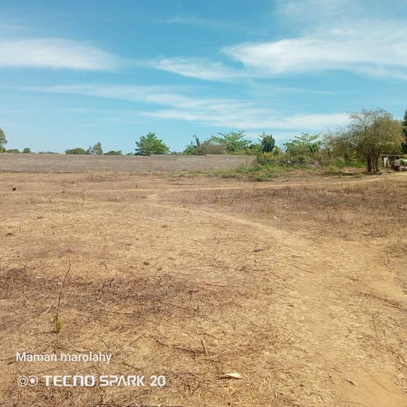 Terrain 500 m² à vendre — Mahajanga - photo 4