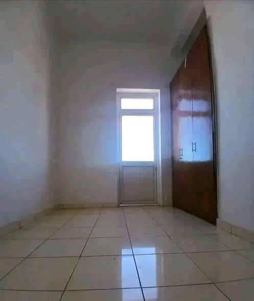Appartement 2 ch. à louer — Mahabibo - photo 2