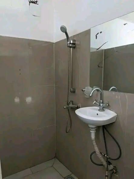 Appartement à louer — Toamasina - photo 3