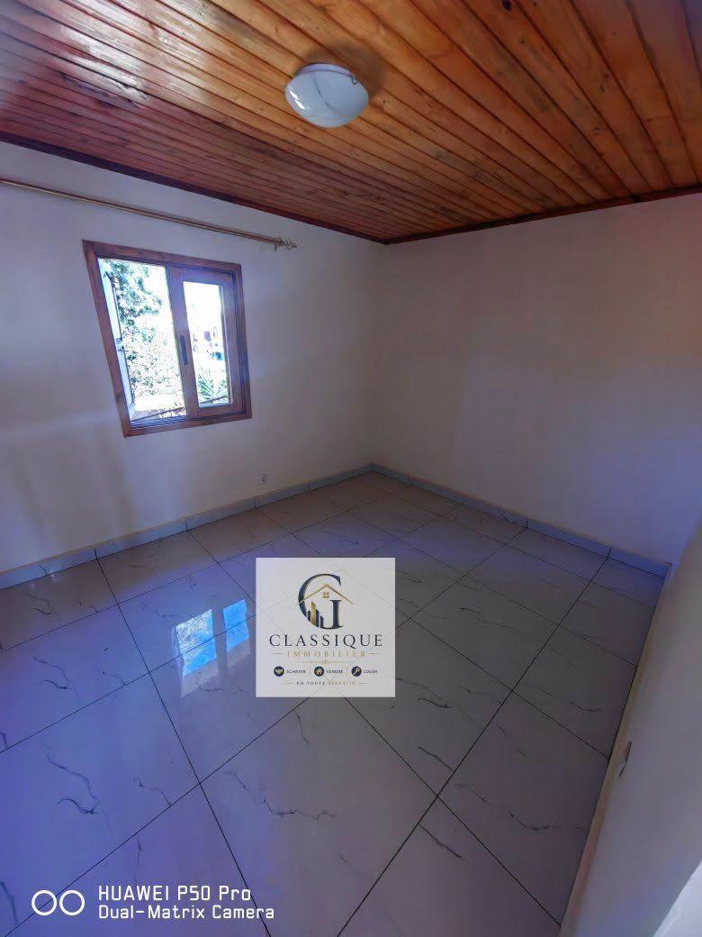 Appartement T3 2 chambres avec parking à louer - photo 3
