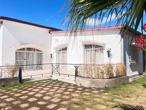 Maison 4 ch. à louer — Soamanandrariny - photo 1
